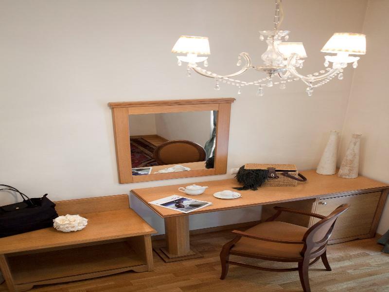 Zaliki Boutique Hotel เทสซาโลนิกิ ภายนอก รูปภาพ