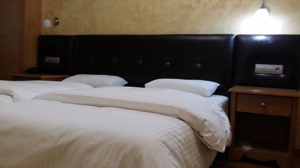 Zaliki Boutique Hotel เทสซาโลนิกิ ภายนอก รูปภาพ